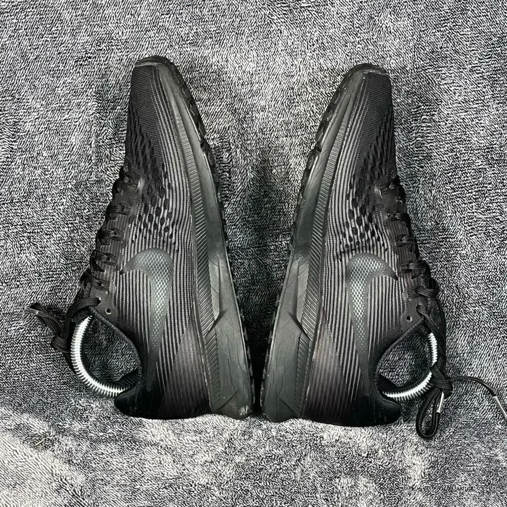 Nike Womens Air Zoom Pegasus 34 Black/ Anthracite size 7